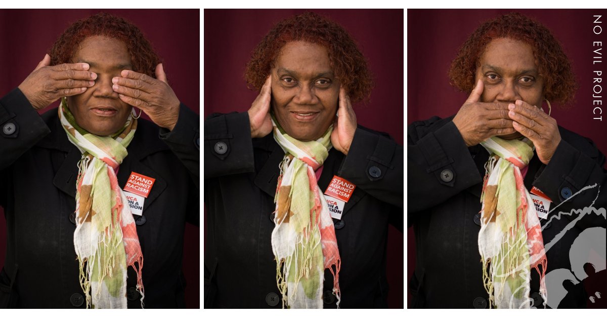 Doreen : Senior, Advocate, Multicultural - Helping people put a smile on my face.